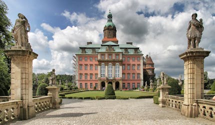 Wroclaw 5-hour Ksiaz Castle guided tour with transportation